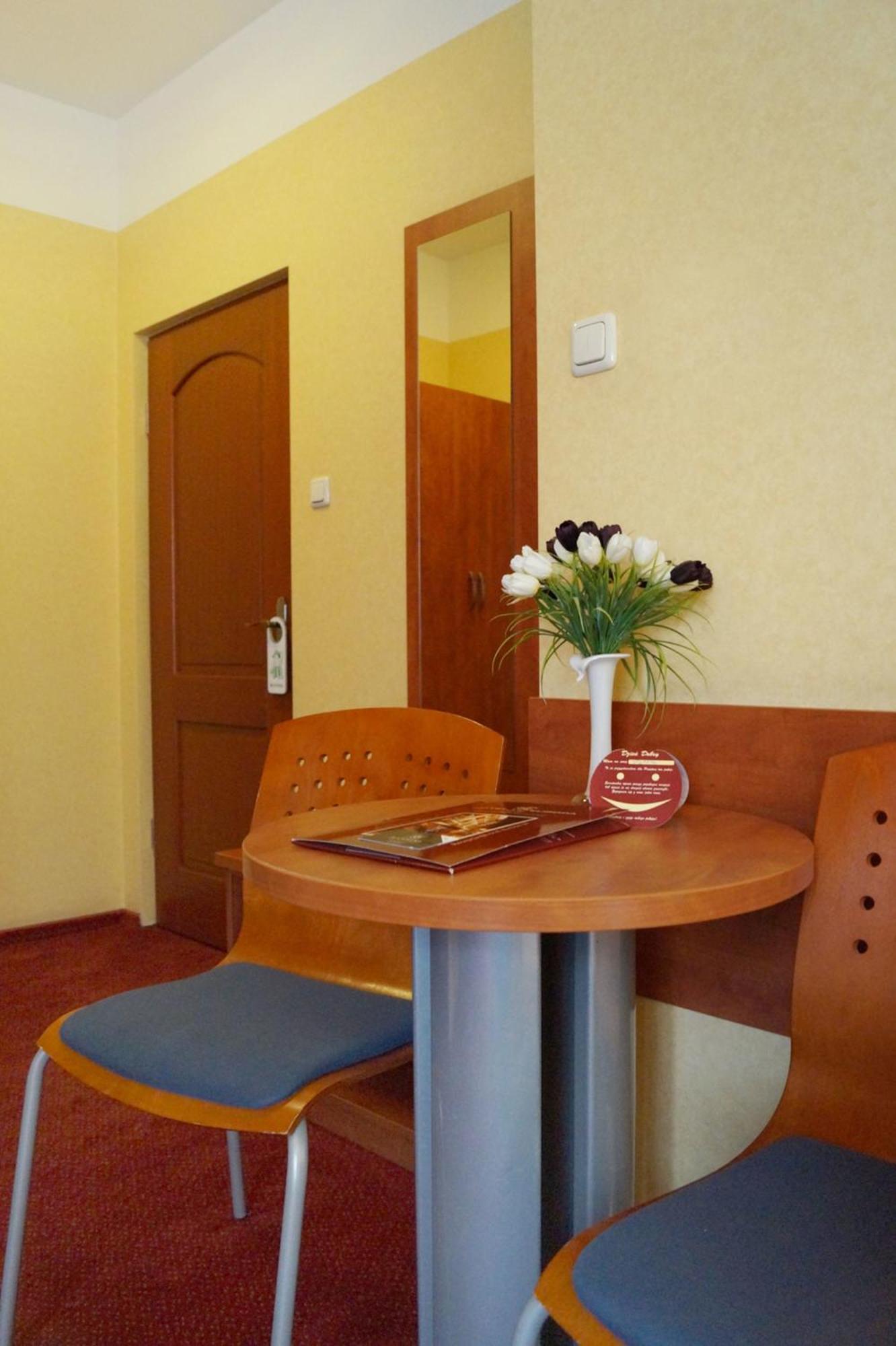 Hotel Europa Kaliszki Pokoj fotografie