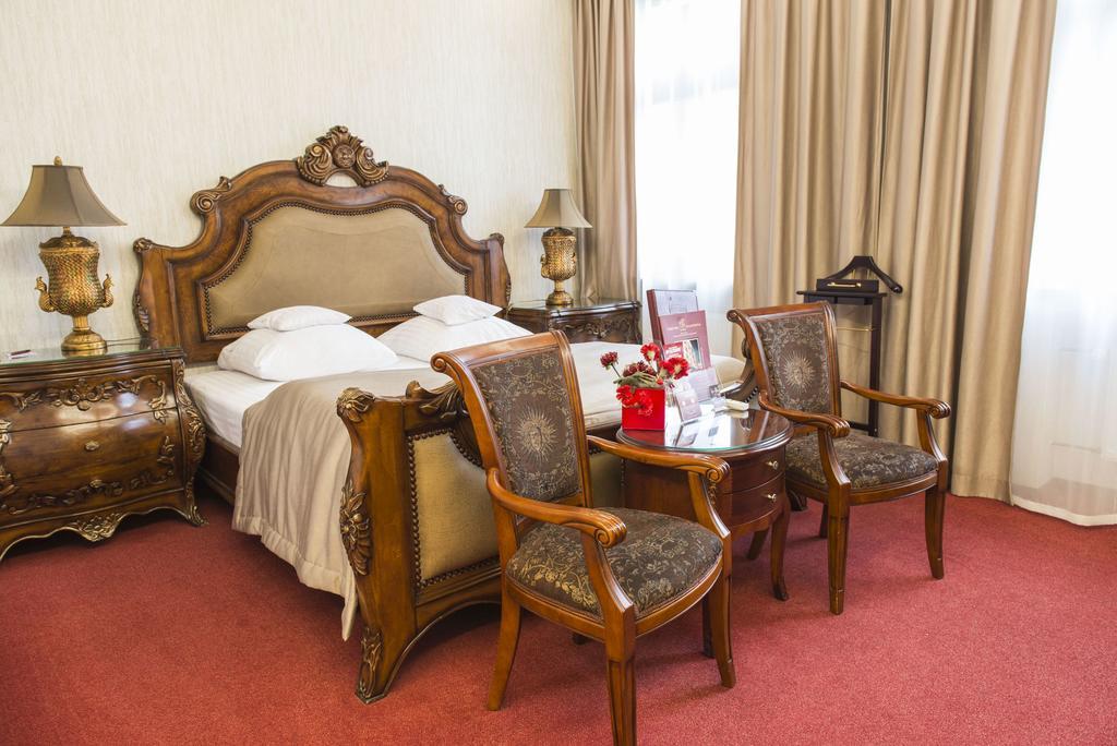 Hotel Europa Kaliszki Exteriér fotografie